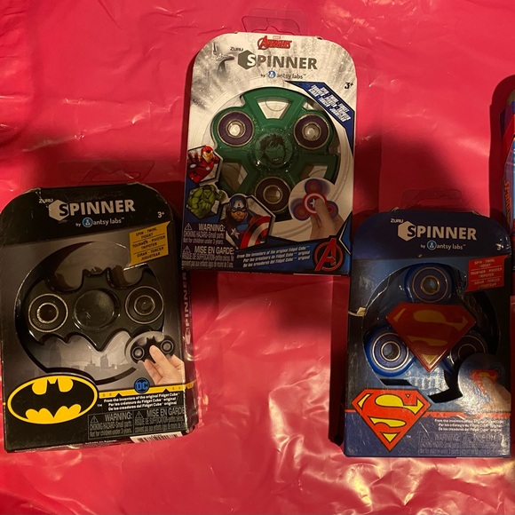 New Bundle Zuru Superhero Fidget Spinner - Picture 1 of 6